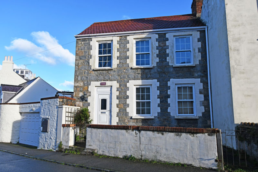 Property photo 1