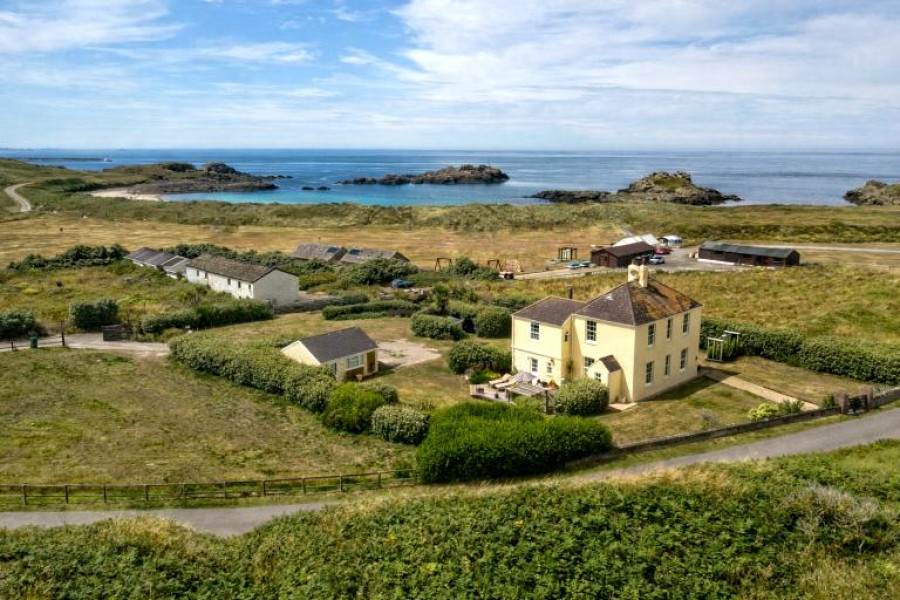 Property Image 1