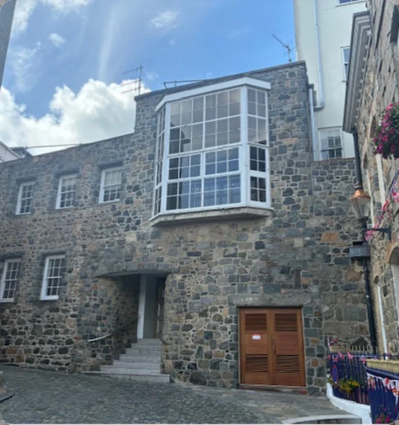 Property Image 1