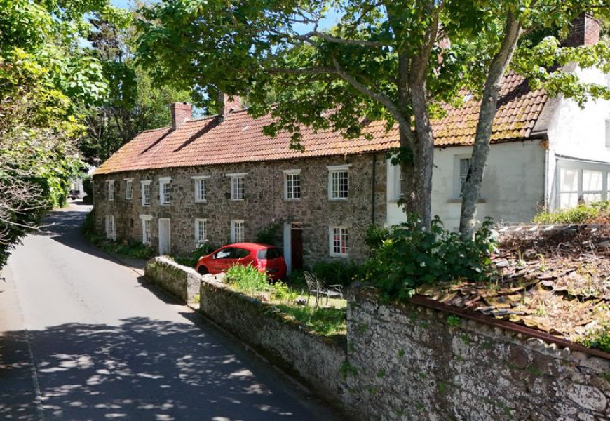 Property Image 1