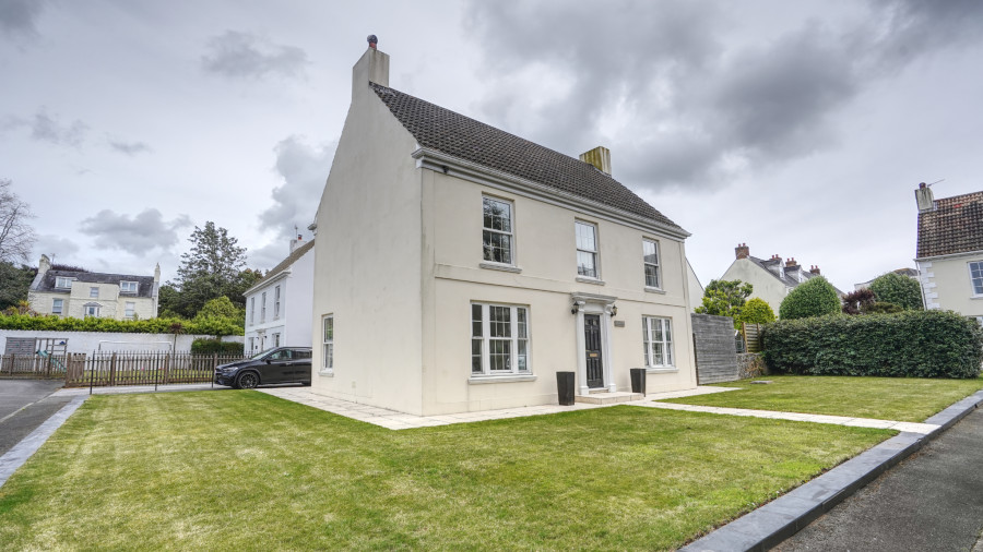 Property Image 1