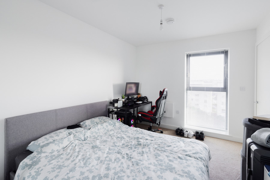 Photo 12