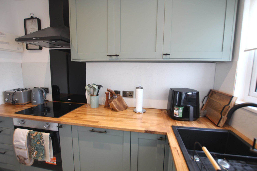 Photo 12