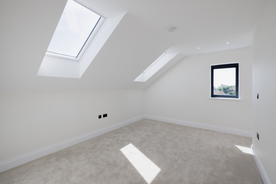 Photo 33