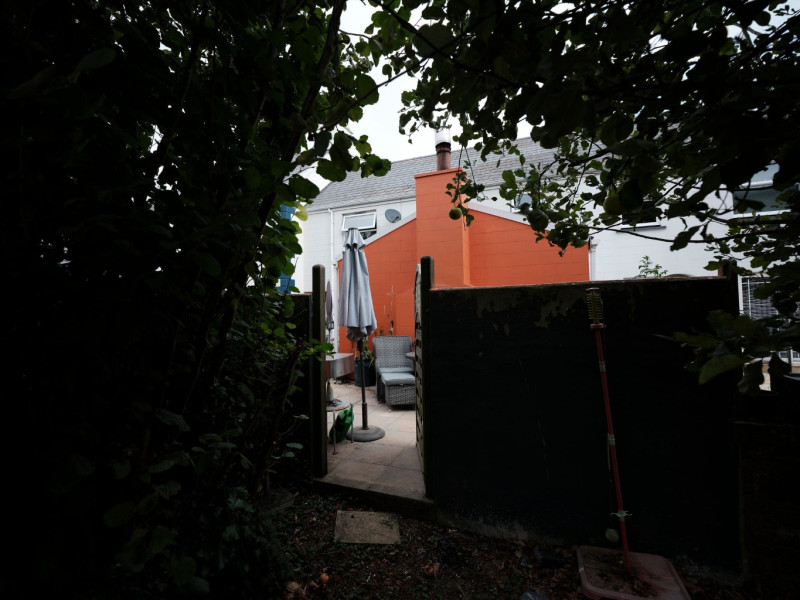 Photo 25
